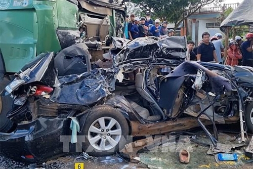 Tạm giữ hình sự tài xế xe tải Đinh Tiến Bình trong vụ tai nạn tại Chư Pưh (Gia Lai)